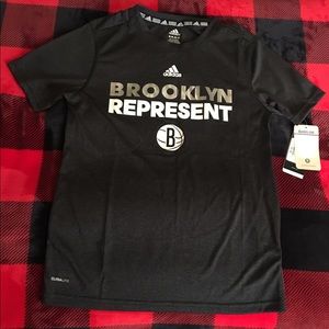 NEW ADIDAS BROOKLYN NETS ATHLETIC SHIRT